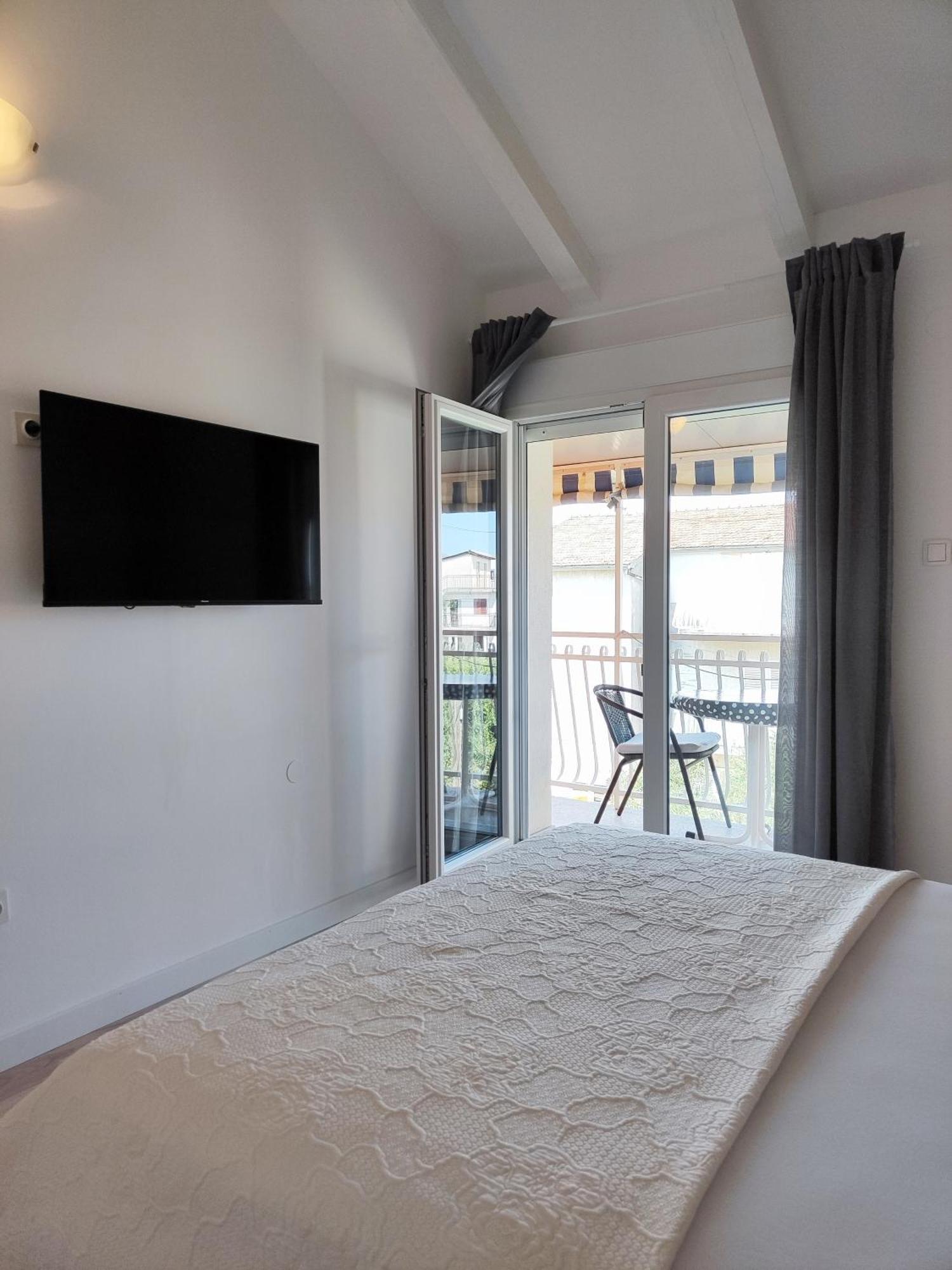 Apartmani Seka Vodice Ngoại thất bức ảnh